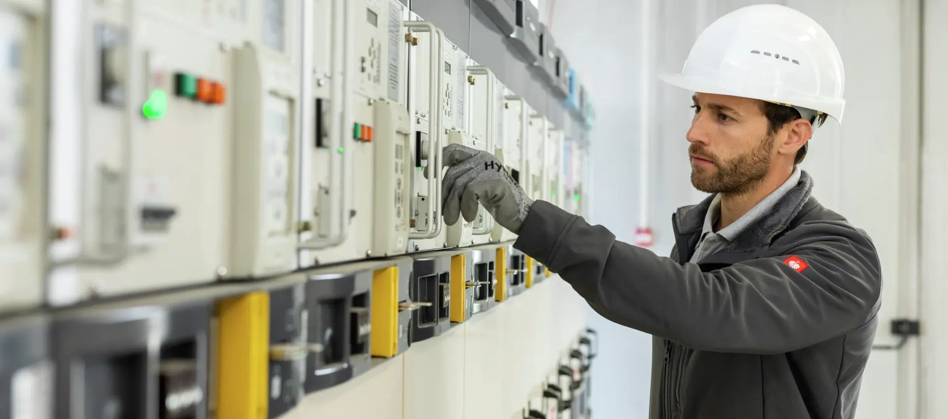 Technical connection conditions of test-disconnect terminal blocks