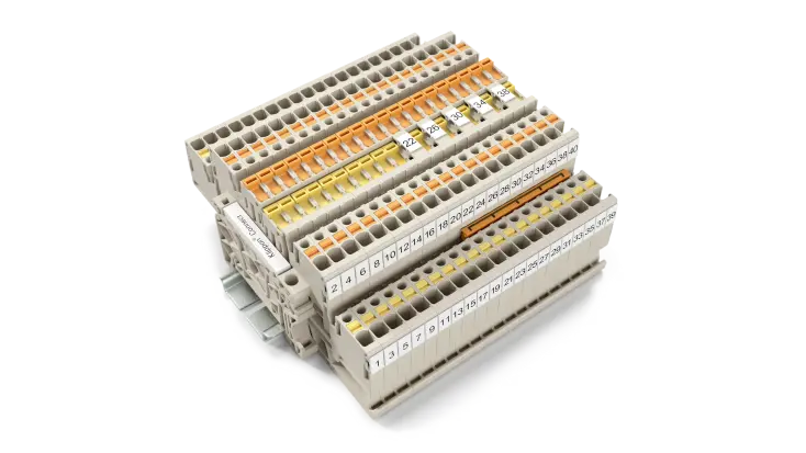 Separate potentials simply and safely in confined spaces