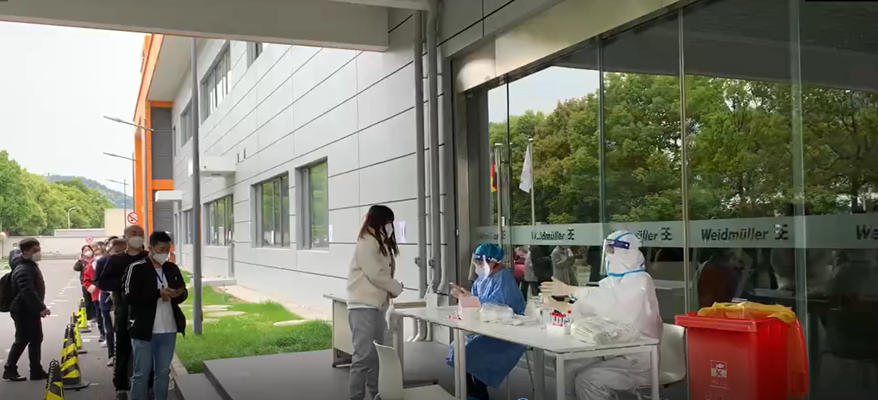 多措并举保供货，防疫生产两不误