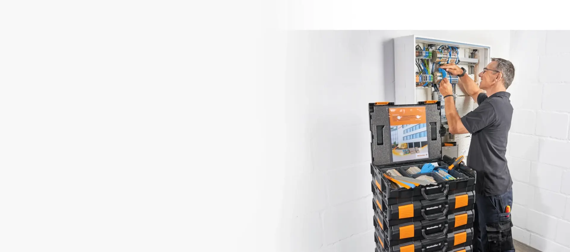 L-BOXX 102 – Starter set with installation terminals