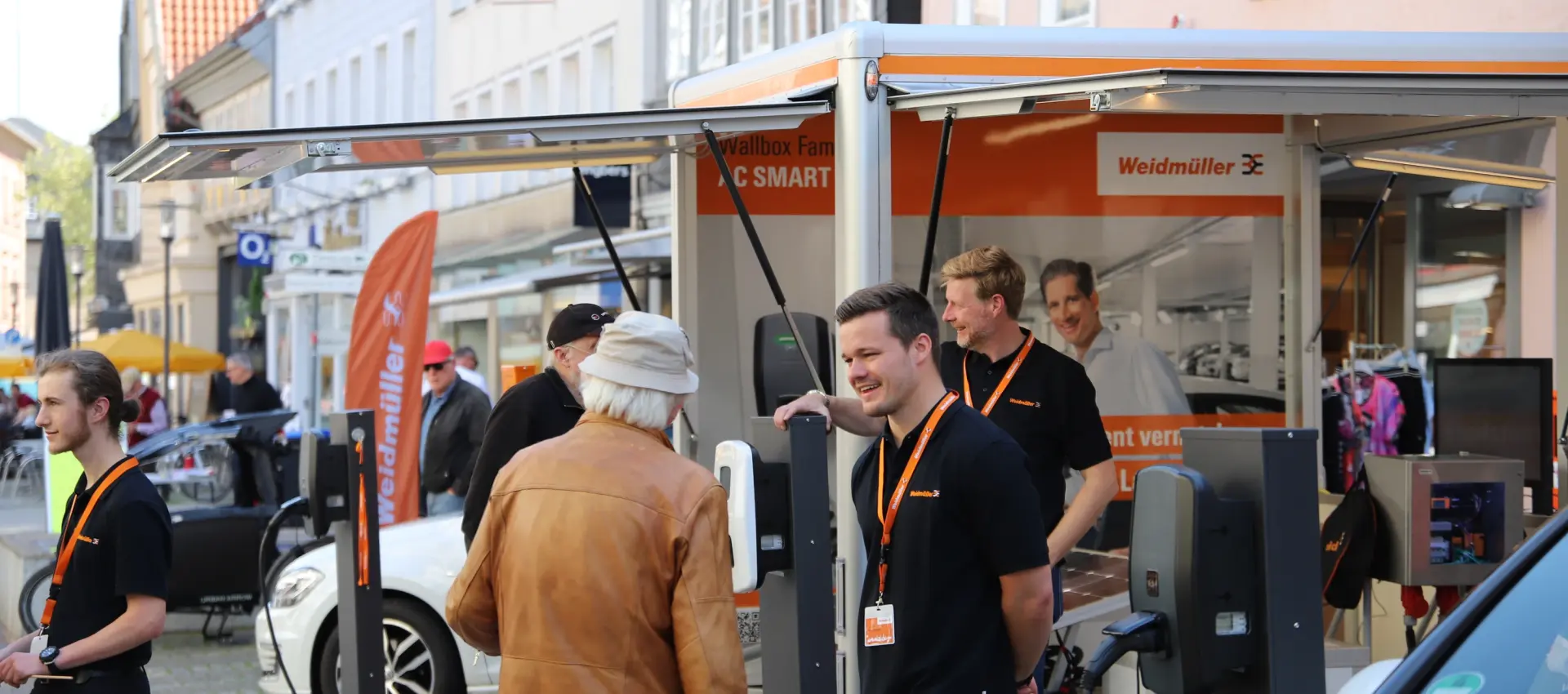 e-mobility-Ausstellung in der Detmolder Fußgängerzone