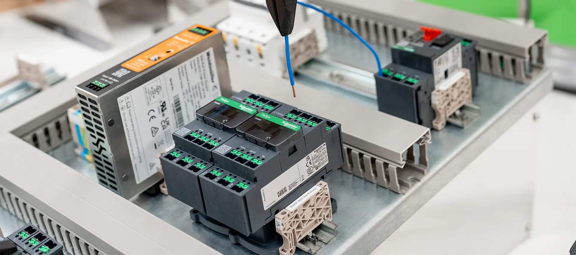 Original Equipment Manufacturer (OEM) Pioneering Connectivity 