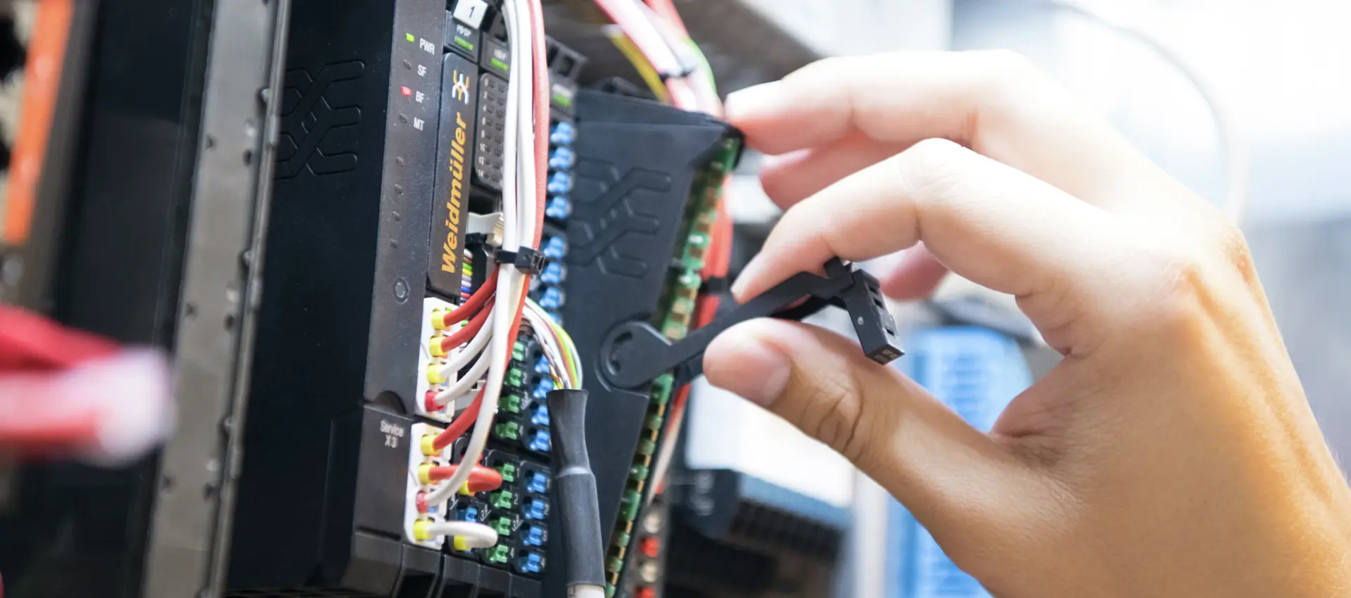 Device and Field Connectivity